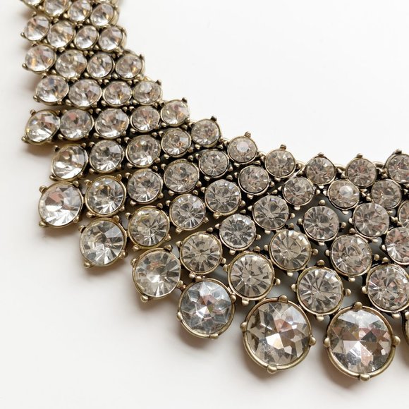 Banana Republic | Crystal Bib Necklace - Picture 2 of 4
